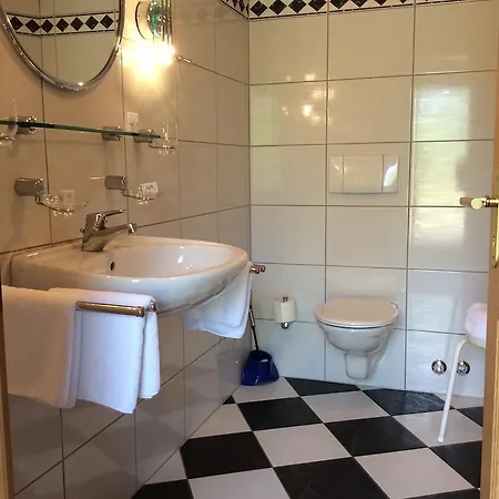 Hotel & Restaurant Seehof Sundern